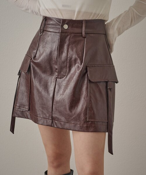 mline（エムライン）の「[mline]エナメル ミニスカート（スカート・レディース・ボルドー/ブラック・2/1）」の11枚目の写真