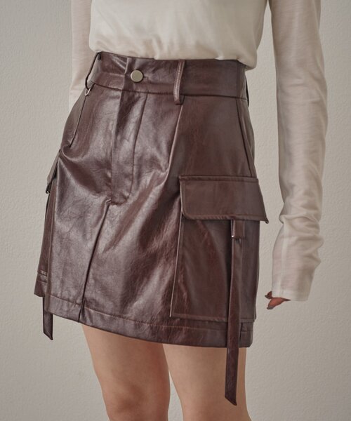 mline（エムライン）の「[mline]エナメル ミニスカート（スカート・レディース・ボルドー/ブラック・2/1）」の12枚目の写真