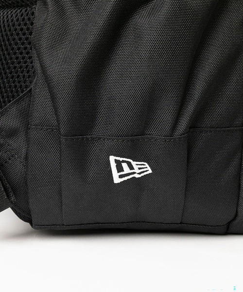 NEW ERA(ニューエラ)の「NEWERA-CAMPUS PACK 600D(バックパック/リュック・メンズ・ブラック/ブラック系2/ブラック系3・FREE)」の21枚目の写真