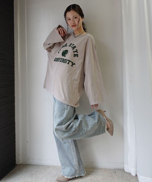 CORNERS（コーナーズ）の「ピグメントカレッジオーバーサイズロンT（Tシャツ/カットソー・レディース・ネイビー/チャコールグレー/グレイッシュベージュ/アイボリー/イエロー・FREE）」の14枚目の写真