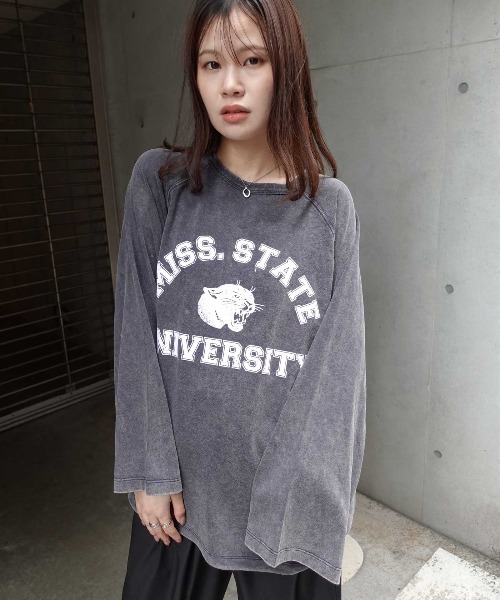 CORNERS（コーナーズ）の「ピグメントカレッジオーバーサイズロンT（Tシャツ/カットソー・レディース・ネイビー/チャコールグレー/グレイッシュベージュ/アイボリー/イエロー・FREE）」の19枚目の写真