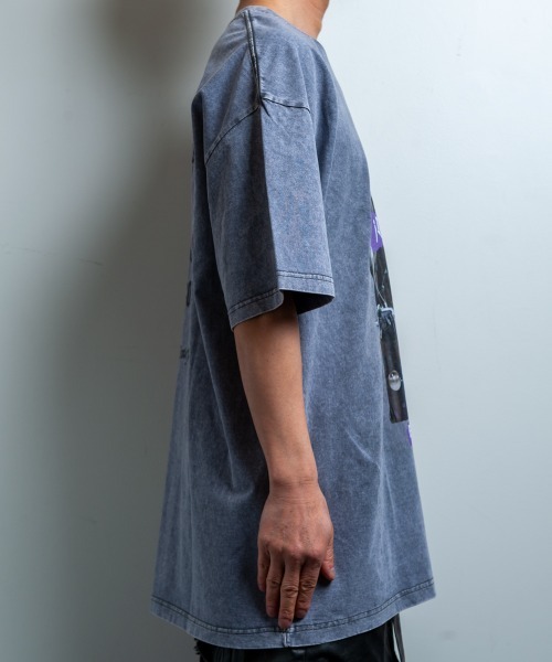 BACKSTAGE PASS(バックステージパス)の「黒野京×BACKSTAGE PASS コラボ】TOO TOO ピグメント加工 オーバーサイズ Tシャツ(Tシャツ/カットソー・メンズ・ブラック/ダークグレー/ライトグレー・FREE)」の14枚目の写真