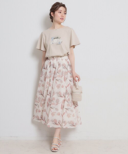 couture brooch（クチュールブローチ）の「パフュームプリントTシャツ（Tシャツ/カットソー・レディース・ライトベージュ/チャコールグレー/オフホワイト/ベビーピンク・38/36）」の19枚目の写真