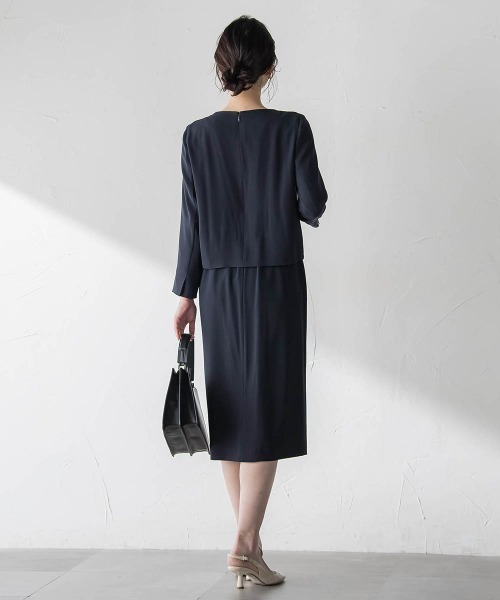 LAUTREAMONT（ロートレアモン）の「アチェローザバックサテンジョーゼットワンピース（ワンピース・レディース・ネイビー・9号/11号）」の11枚目の写真