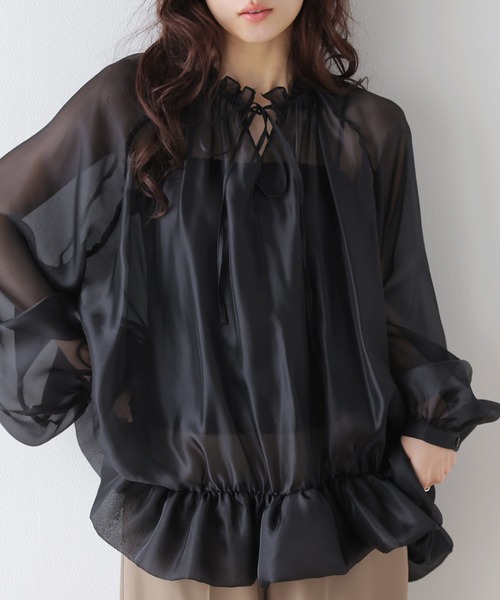 AMELY（エミリー）の「シアーラッフルブラウス（シャツ/ブラウス・レディース・ブラック/アイボリー・フリー）」の11枚目の写真