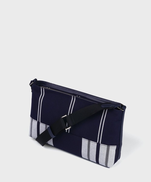 Paul Smith(ポールスミス)の「ウーブンストライプ ミニショルダーバッグ【363004 N250S】(ショルダーバッグ・メンズ・ブラック/ネイビー/グリーン・FREE)」の12枚目の写真