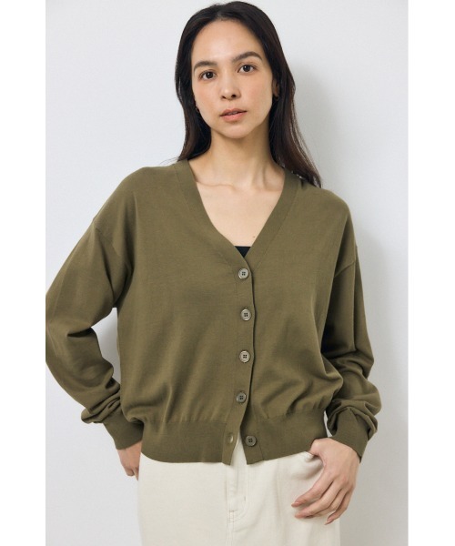 AZUL by moussy(アズールバイマウジー)の「【身長/骨格別着用画像あり】Vネックベーシックニットカーディガン 春服 秋服 羽織 ニットトップス(カーディガン/ボレロ・レディース・カーキ/ライトピンク/ブラック・FREE)」の12枚目の写真
