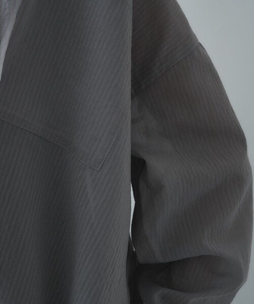 cloenc（クロエンス）の「【再入荷】シアーストライプシャツ（シャツ/ブラウス・レディース・ホワイト系3/グレー系2/ピンク系3・01/02）」の5枚目の写真
