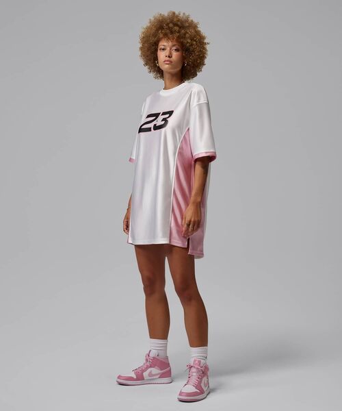 JORDAN BRAND(ジョーダンブランド)の「エア ジョーダン 1 MID ウィメンズシューズ / Air Jordan 1 Mid Women's Shoes BQ6472-605 Elemental Pink(スニーカー・レディース・ピンク・22/26/25.5/25/24.5/24/23.5/23/22.5)」の9枚目の写真