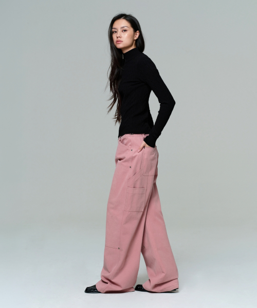 ERA(エラ)の「WOMEN FITTED CABLE ZIP KNIT - BLACK(ニット/セーター・レディース・ブラック・OS)」の4枚目の写真