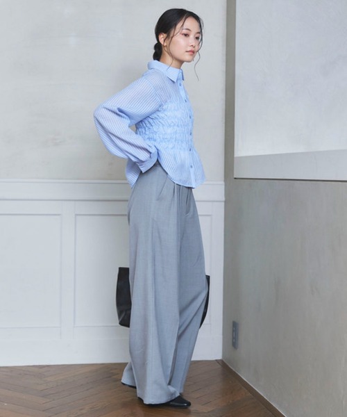 archives(アルシーヴ)の「【ONかわ】シアーストライプシャーリングシャツ(シャツ/ブラウス・レディース・ベージュ/ブルー・MEDIUM)」の18枚目の写真