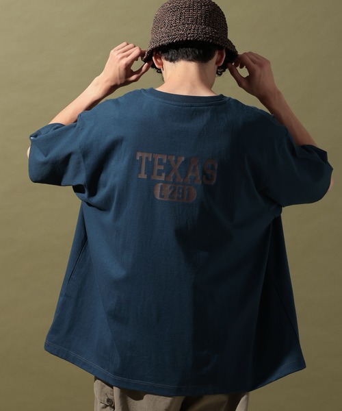 Champion(チャンピオン)の「【Champion(チャンピオン)】別注 NATOKii(ネイトゥーキー)バックプリントTシャツ(Tシャツ/カットソー・メンズ・ネイビー/ライトグレー/グリーン・MEDIUM/LARGE)」の3枚目の写真