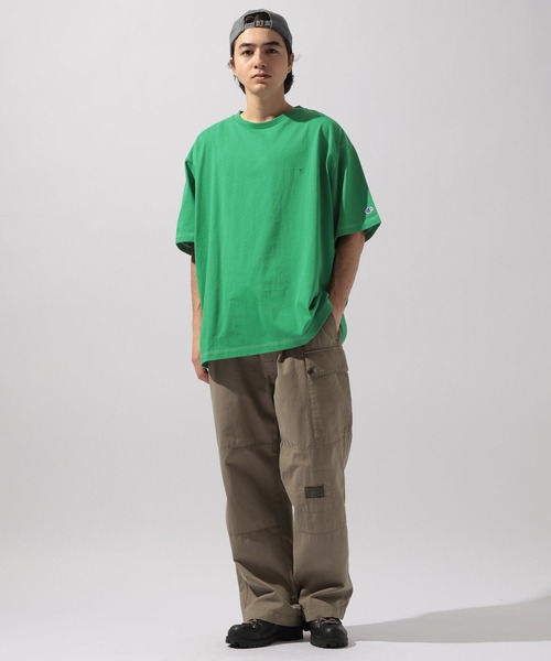 Champion(チャンピオン)の「【Champion(チャンピオン)】別注 NATOKii(ネイトゥーキー)バックプリントTシャツ(Tシャツ/カットソー・メンズ・ネイビー/ライトグレー/グリーン・MEDIUM/LARGE)」の8枚目の写真