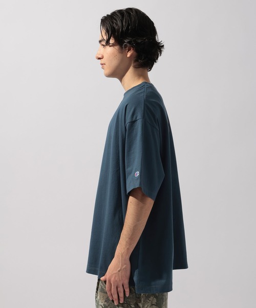 Champion(チャンピオン)の「【Champion(チャンピオン)】別注 NATOKii(ネイトゥーキー)バックプリントTシャツ(Tシャツ/カットソー・メンズ・ネイビー/ライトグレー/グリーン・MEDIUM/LARGE)」の17枚目の写真