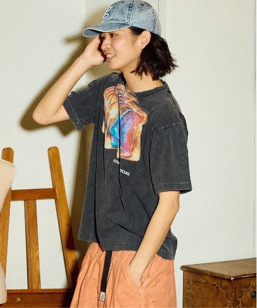 go slow caravan(ゴースローキャラバン)の「RAY綿 G/D SOMETHING SPECIAL TEE(Tシャツ/カットソー・メンズ・ブラック系その他2/ミント・LARGE/X-LARGE/MEDIUM)」の11枚目の写真