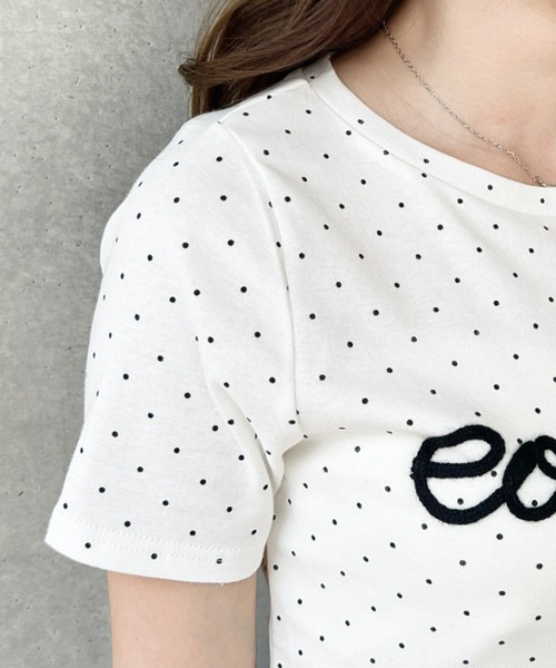 moment+(モーメントプラス)の「コードロゴ刺繍ドット裾フリル半袖トップス(Tシャツ/カットソー・レディース・杢グレー/ネイビー/オフホワイト/ブラック/ピンク/ナチュラル・M)」の14枚目の写真
