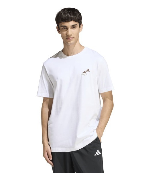adidas(アディダス)の「アディダス adidas コーヒー カフェ チーズケーキ グラフィックTシャツ(Tシャツ/カットソー・メンズ・ホワイト/ダークグレー・S/M/L/LL/3L)」の3枚目の写真
