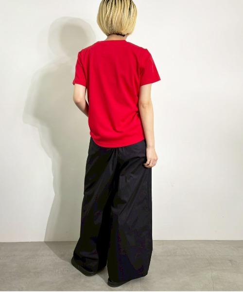 MIDVEIN(ミッドヴェイン)の「studs logo Tshirt(Tシャツ/カットソー・レディース・ブラック/ホワイト/レッド/ライム・FREE)」の19枚目の写真