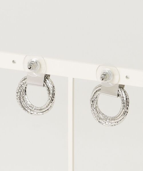 tunee（チュニー）の「デザインペアピアス/両耳用/レディース(LEY)（ピアス（両耳用）・レディース・シルバー/ゴールド・FREE）」の5枚目の写真