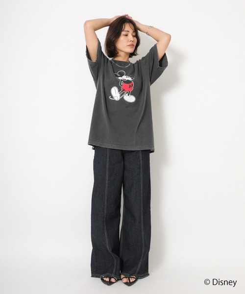 Floran（フローラン）の「【GOOD ROCK SPEED/グッドロックスピード】ヴィンテージライクダメージ加工/ミッキー/プリントTシャツ（Tシャツ/カットソー・レディース・チャコールグレー/オフホワイト・MEDIUM）」の11枚目の写真