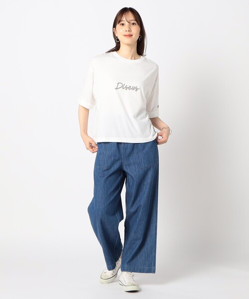 DISCUS（ディスカス）の「【DISCUS別注】袖ロールアップバックプリントTシャツ（Tシャツ/カットソー・レディース・ブルー/チャコールグレー/ホワイト/ブラック・FREE）」の5枚目の写真