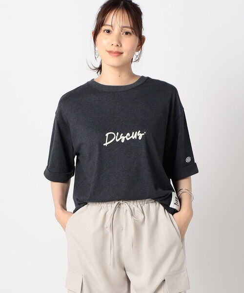 DISCUS（ディスカス）の「【DISCUS別注】袖ロールアップバックプリントTシャツ（Tシャツ/カットソー・レディース・ブルー/チャコールグレー/ホワイト/ブラック・FREE）」の11枚目の写真
