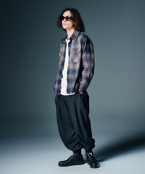 glamb（グラム）の「Deformed Work Pants / デフォームワークパンツ（その他パンツ・メンズ・ブラック/ベージュ・S/M/L）」の10枚目の写真