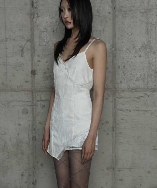 ETRE AU SOMMET(エトレオソメ)の「Double Layer Lace Back Corset Slip (Ivory)(ワンピース・レディース・アイボリー・FREE)」の3枚目の写真