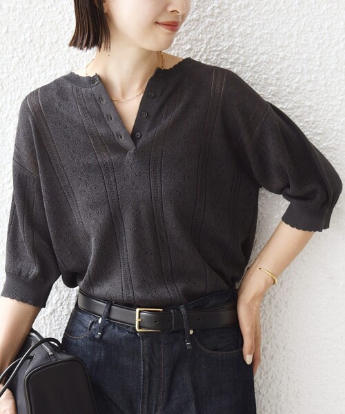 SHIPS(シップス)の「【WEB限定】〈手洗い可能〉ペーパー ヘンリーネック アイレット ニット(ニット/セーター・レディース・サックスブルー/ライトホワイト/ダークグレー・ONE SIZE)」の2枚目の写真