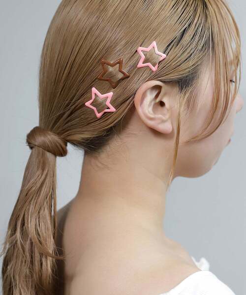 ANEMONE（アネモネ）の「カラースタースリーピン[4個セット]（その他ヘアアクセサリー・レディース・ピンク/ブルー・FREE）」の2枚目の写真