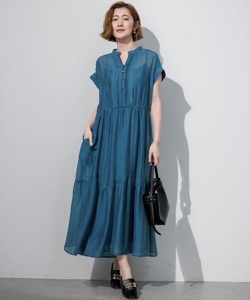 23区 L(ニジュウサンクオオキイサイズ)の「シアーワッシャー レース ワンピース(ワンピース・レディース・グレー系/ブルー系/ダークブラウン系/パイングリーン系・44/46)」の7枚目の写真