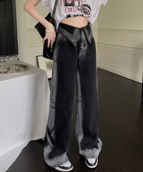 FUNdaysion(ファンデイション)の「ワイドデニムパンツ(デニムパンツ・レディース・ブラック・S/L/M)」の3枚目の写真