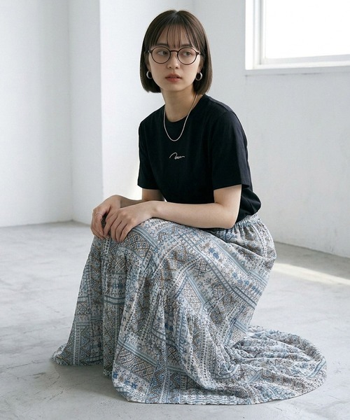 CRB(シーアールビー)の「総柄ティアードロングスカート(スカート・レディース・グリーン/ベージュ/ブルー・F)」の7枚目の写真