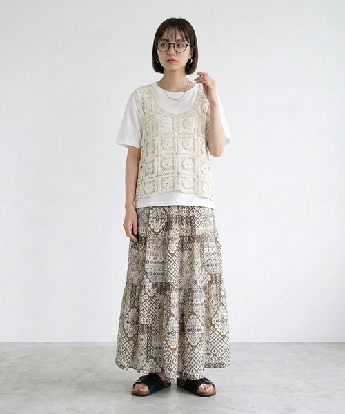 CRB(シーアールビー)の「総柄ティアードロングスカート(スカート・レディース・グリーン/ベージュ/ブルー・F)」の5枚目の写真