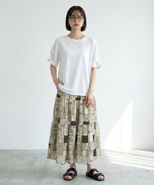 CRB(シーアールビー)の「総柄ティアードロングスカート(スカート・レディース・グリーン/ベージュ/ブルー・F)」の12枚目の写真