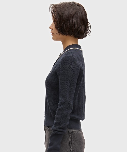 FRED PERRY(フレッドペリー)の「Textured Knitted Shirt/テクスチャードニットシャツ(ニット/セーター・レディース・ネイビー/プラム・10)」の6枚目の写真