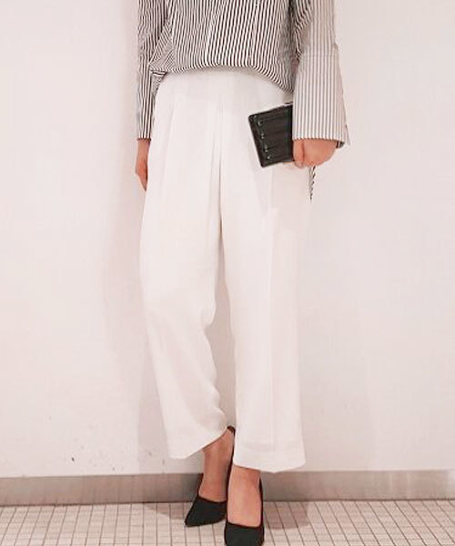 GALLARDAGALANTE（ガリャルダガランテ）の「スラブタックパンツ（その他パンツ・レディース・ブルー/オフホワイト・0/1）」の17枚目の写真