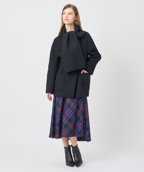 ANAYI(アナイ)の「シャルムリバーストールハーフコート(チェスターコート・レディース・グレイッシュベージュ/キャメル/ホワイト/ブラック・36/38)」の10枚目の写真