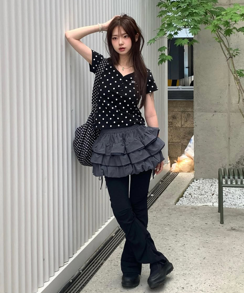 LUVISTRUE（ラヴイズトゥルー）の「BASIC ILOVEU SHORT DOT SLEEVE TEE(BLACK)（Tシャツ/カットソー・レディース・その他・FREE）」の7枚目の写真