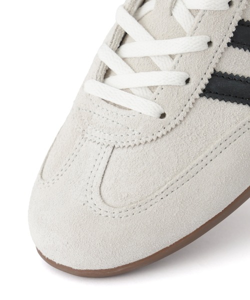 adidas Originals(アディダスオリジナルス)の「adidas W HANDBALL SPEZIAL LO PRO OMQ52/KJ3628(スニーカー・メンズ・ホワイト・23.5cm/24.5cm/24cm)」の6枚目の写真