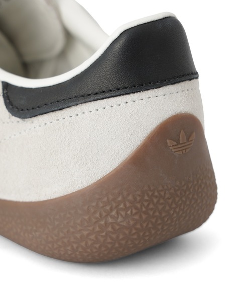 adidas Originals(アディダスオリジナルス)の「adidas W HANDBALL SPEZIAL LO PRO OMQ52/KJ3628(スニーカー・メンズ・ホワイト・23.5cm/24.5cm/24cm)」の7枚目の写真
