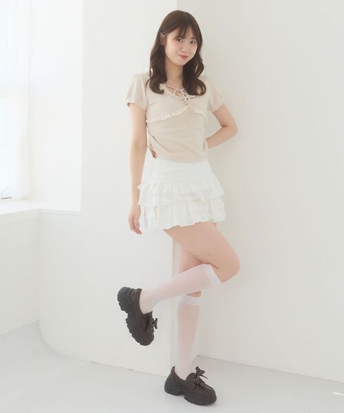 MAJESTIC LEGON(マジェスティックレゴン)の「カットティアードフリルスカパン(スカート・レディース・ブラック系その他/アイボリー/ブラック/グレー・MEDIUM)」の6枚目の写真