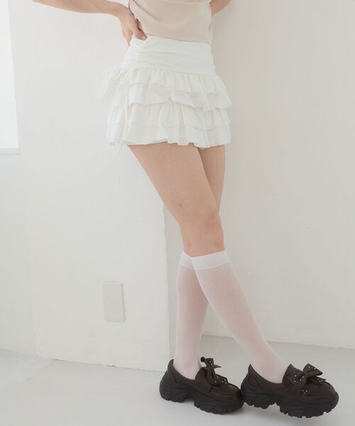 MAJESTIC LEGON(マジェスティックレゴン)の「カットティアードフリルスカパン(スカート・レディース・ブラック系その他/アイボリー/ブラック/グレー・MEDIUM)」の9枚目の写真