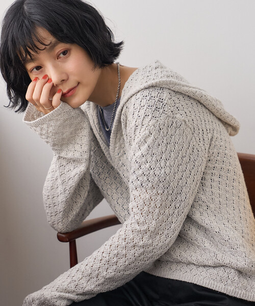 FREAK'S STORE(フリークスストア)の「フードニットプルオーバー(ニット/セーター・レディース・ブラック/オフホワイト/グレー・フリ-)」の1枚目の写真