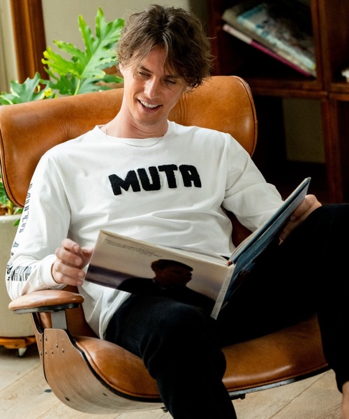 muta marine(ムータ・マリン)の「muta MARINE/ムータ マリン/別注Sagara MUTA LS TEE(Tシャツ/カットソー・メンズ・ホワイト/ブラック・LARGE/X-LARGE/MEDIUM)」の4枚目の写真