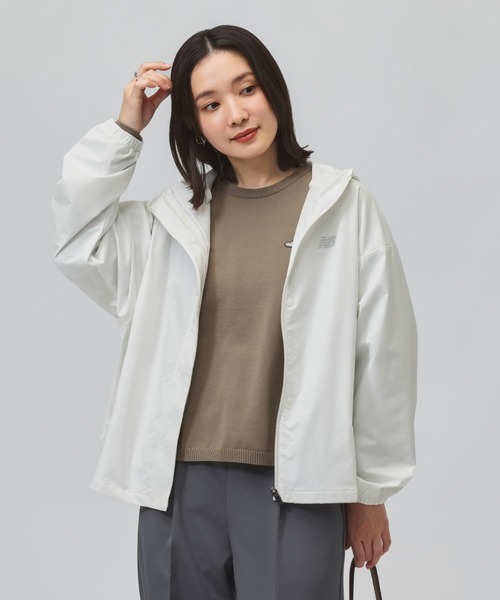 NEW BALANCE（ニューバランス）の「【別注】ニューバランス New Balance フーデットウーブンジャケット 限定コラボ（ナイロンジャケット・レディース・ネイビー/サックスブルー/アイボリー・S/M/L/XL）」の13枚目の写真