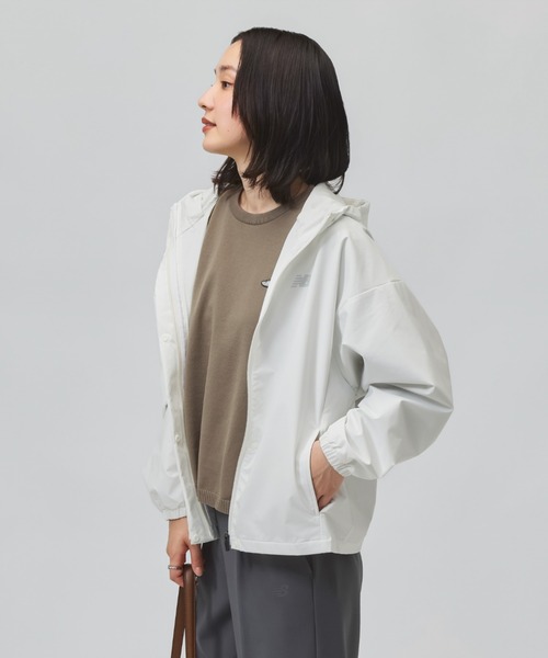 NEW BALANCE（ニューバランス）の「【別注】ニューバランス New Balance フーデットウーブンジャケット 限定コラボ（ナイロンジャケット・レディース・ネイビー/サックスブルー/アイボリー・S/M/L/XL）」の14枚目の写真