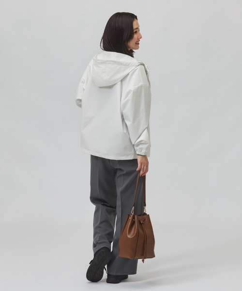 NEW BALANCE（ニューバランス）の「【別注】ニューバランス New Balance フーデットウーブンジャケット 限定コラボ（ナイロンジャケット・レディース・ネイビー/サックスブルー/アイボリー・S/M/L/XL）」の18枚目の写真