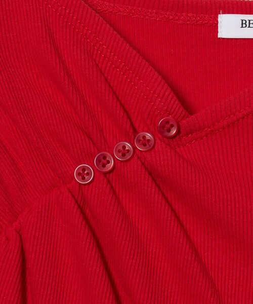 BEAUTY&YOUTH UNITED ARROWS(ビューティーアンドユースユナイテッドアローズ)の「コットン リブ ボタン ギャザー プルオーバー(Tシャツ/カットソー・レディース・オフホワイト/ブラック/レッド・FREE)」の16枚目の写真