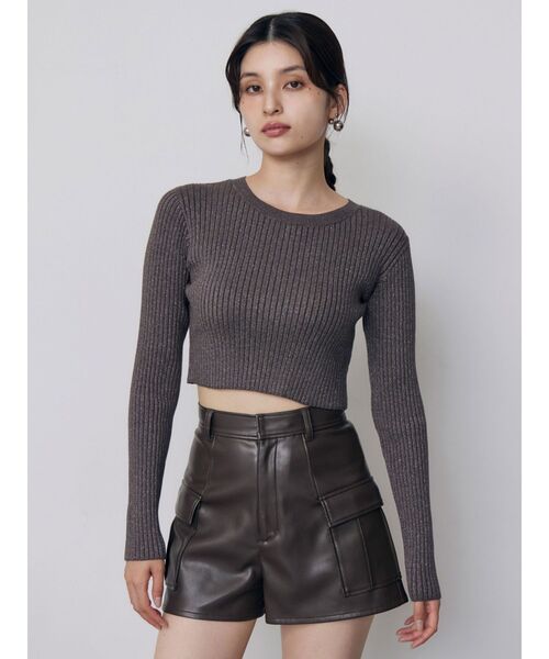 MURUA(ムルーア)の「カーゴポケットフェイクレザーショートパンツ 冬服(その他パンツ・レディース・アイボリー/ブラック/ブラウン・2/1)」の15枚目の写真